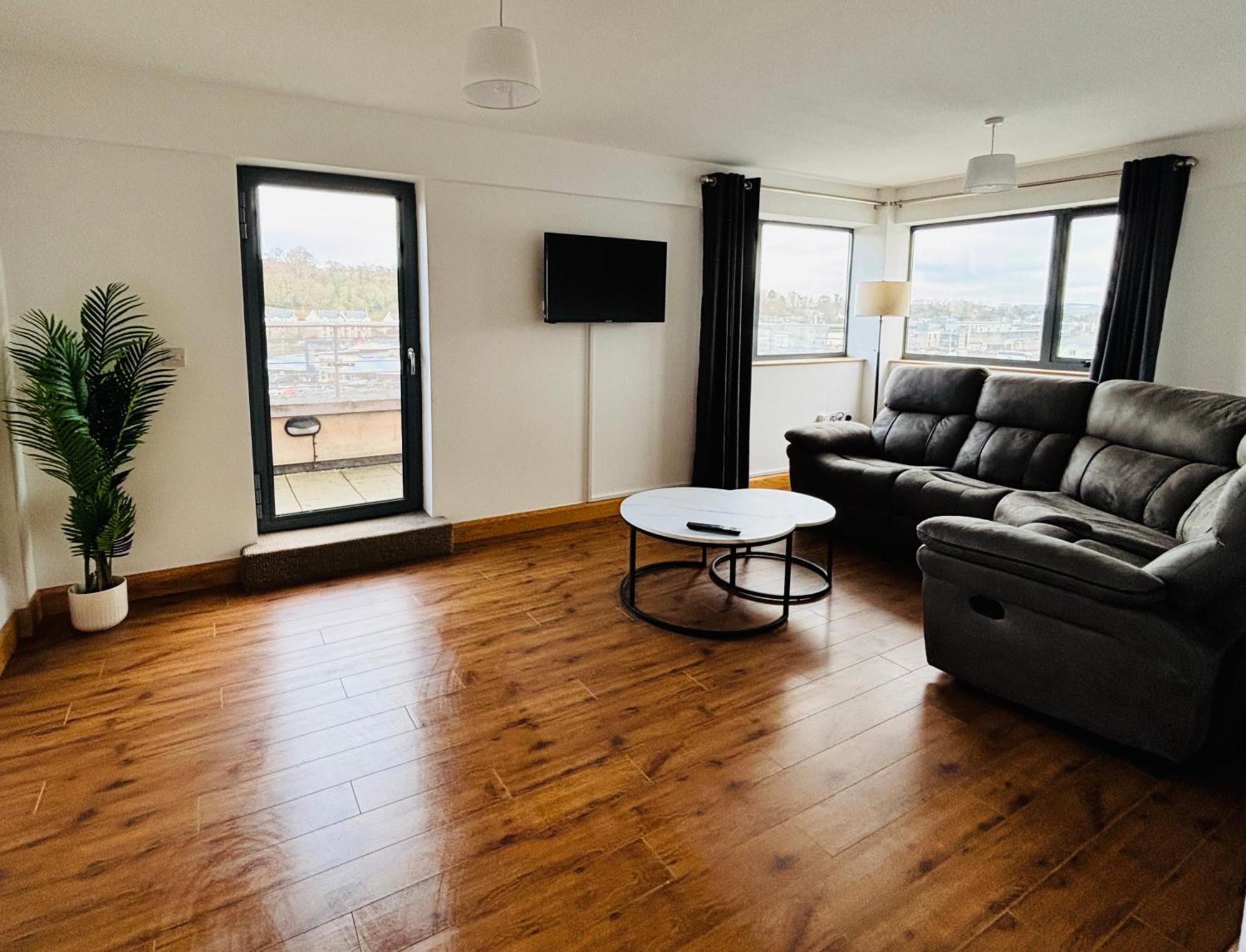 Port House Letterkenny Wild Atlantic Apartments Exterior photo