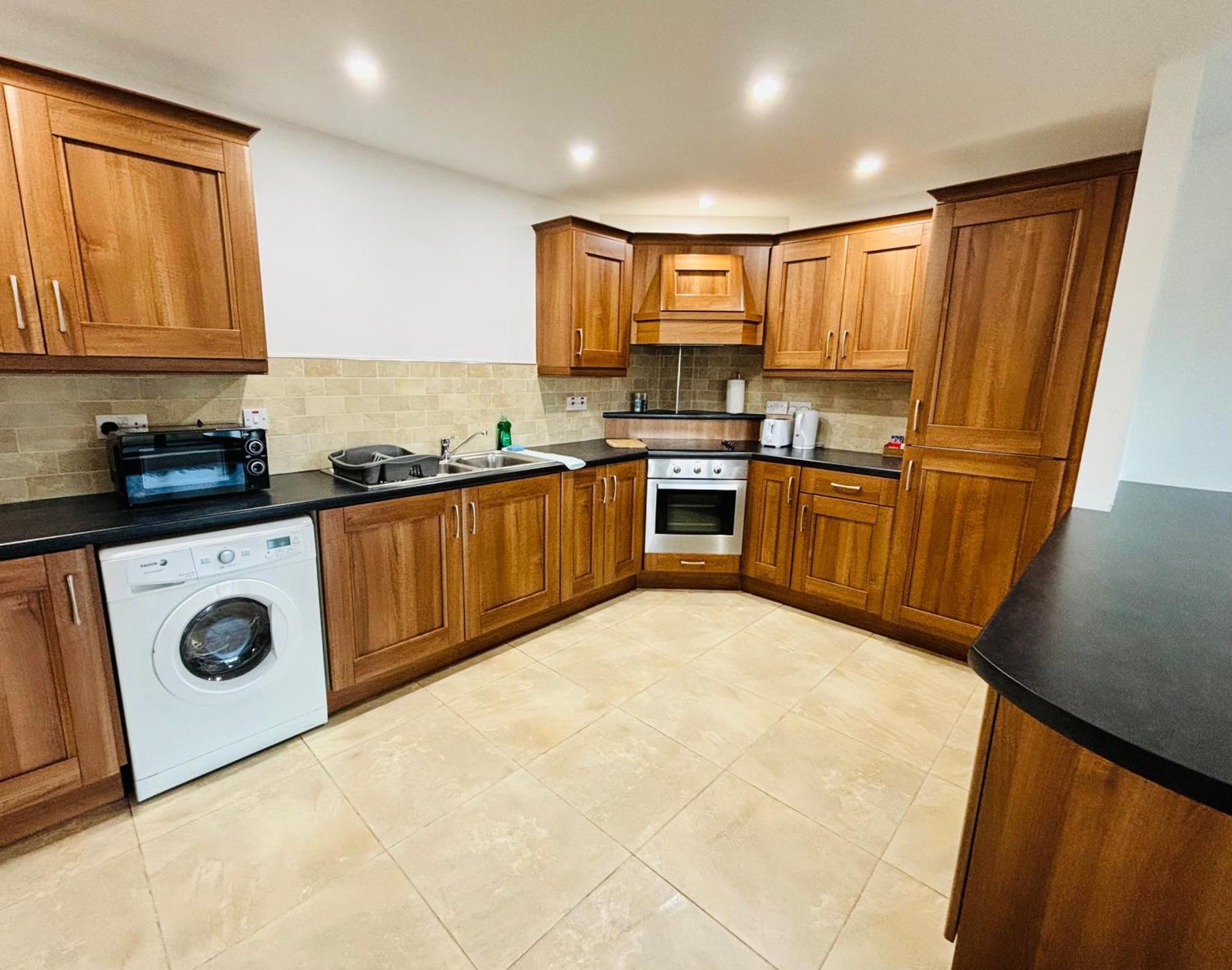 Port House Letterkenny Wild Atlantic Apartments Exterior photo